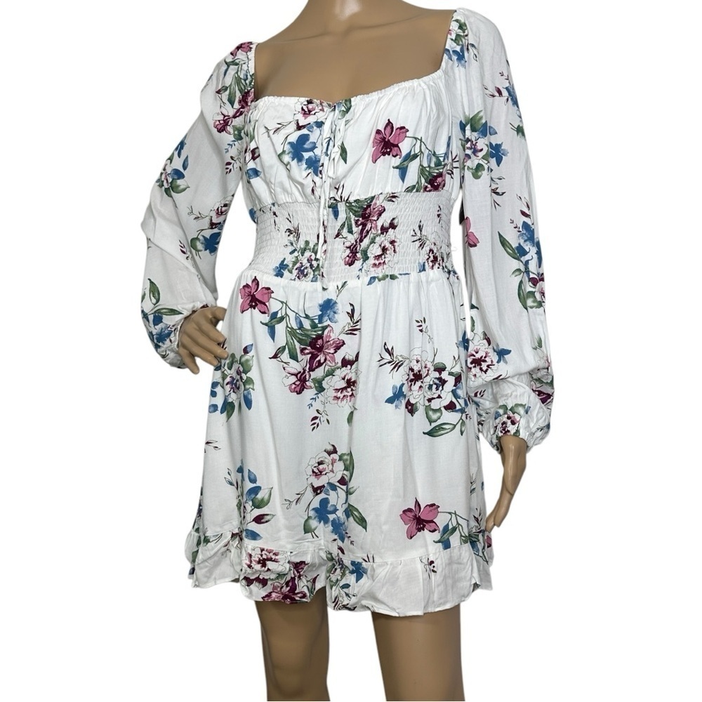LumiereUrban Outfitters dress white floral NWT medium